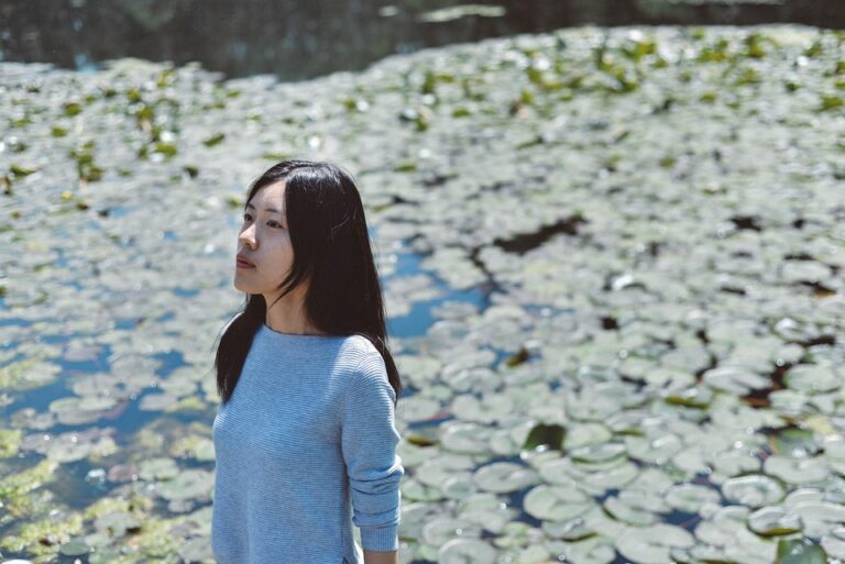 Dengan memperhatikan faktor-faktor di atas, calon mahasiswa diharapkan dapat memilih universitas swasta di Jakarta yang sesuai dengan kebutuhan dan minatnya. Pendidikan tinggi merupakan investasi jangka panjang, oleh karena itu, pilihlah universitas dengan bijak untuk mendapatkan pendidikan yang berkualitas.